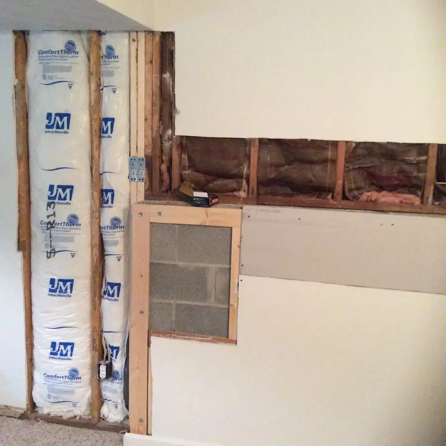 Wall insulation replacement during Structural Drying in Seabrook